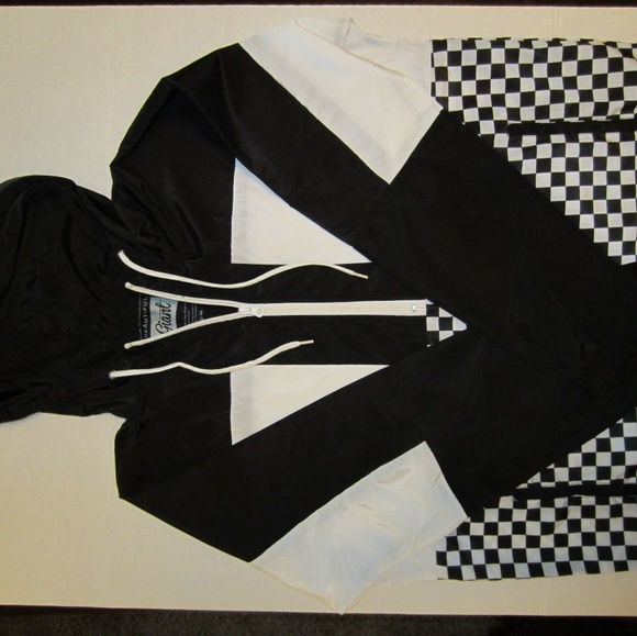 Checkered "Windbreaker" - Picture 4 of 5